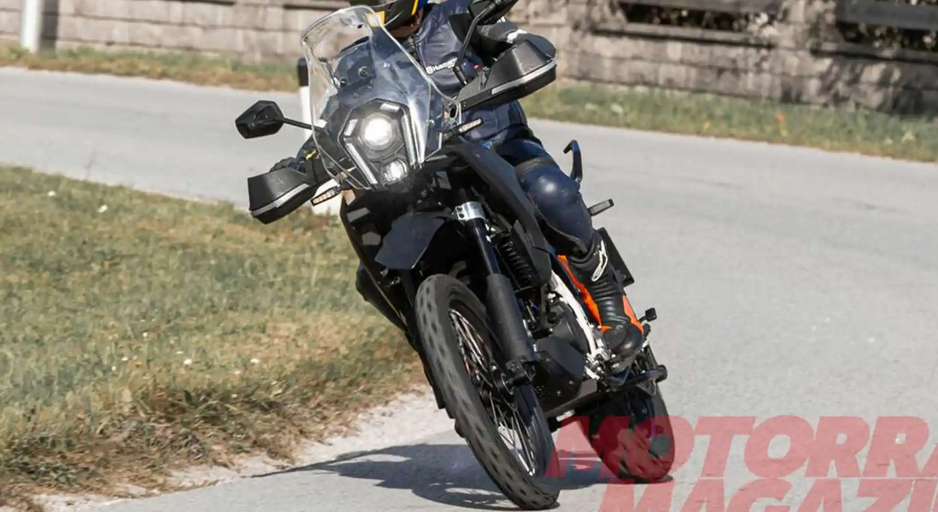 Terlihat Sedang Dites Jalan, KTM Siapkan Adventure 390?