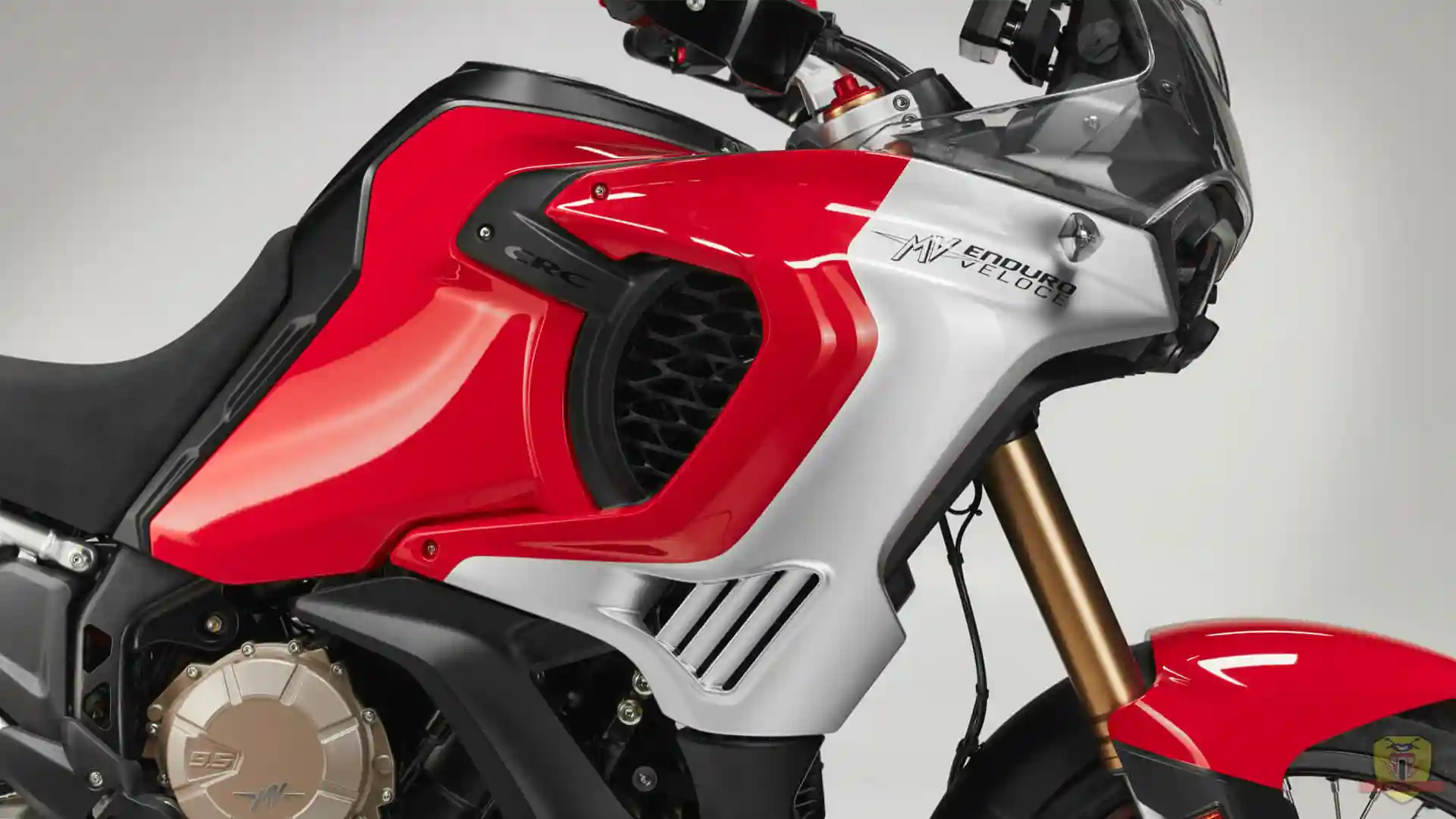 MV Agusta LXP Enduro Veloce : Motor Adventure Baru Bermesin 3 Silinder