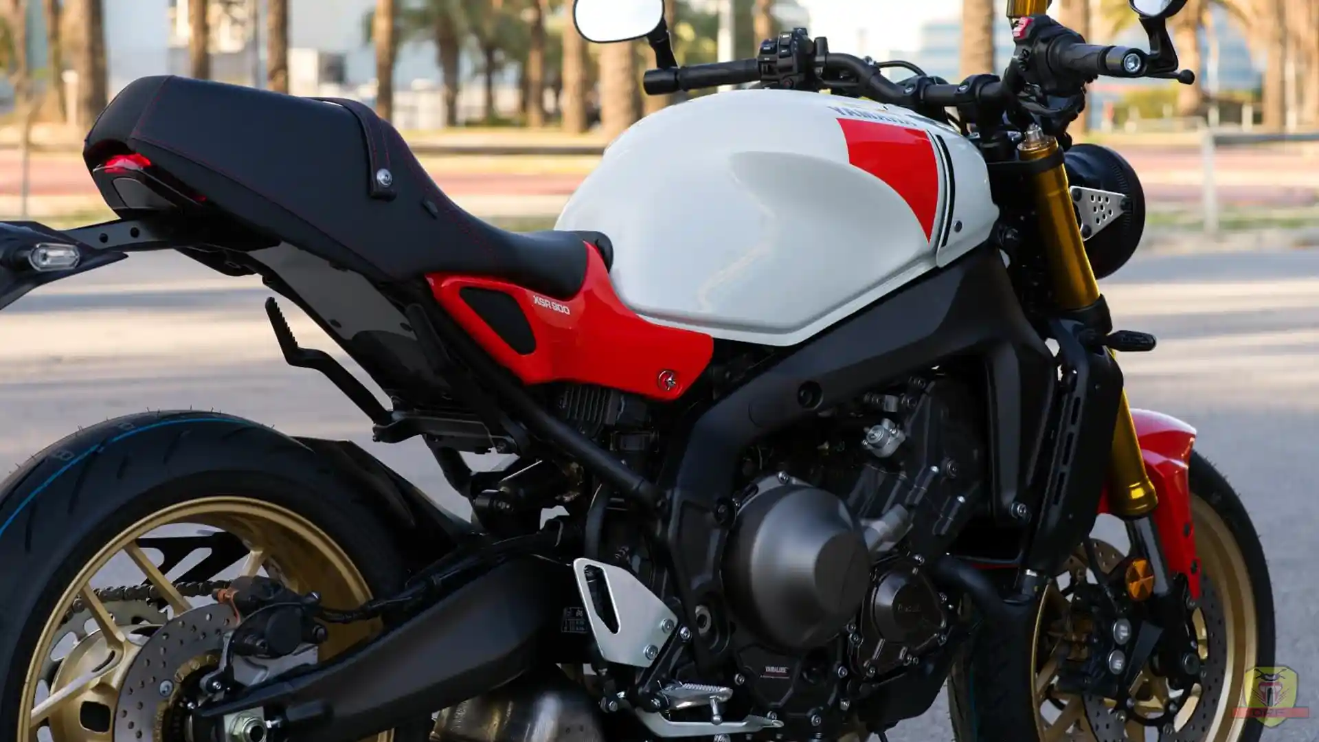 Bergaya Retro-Klasik, Yamaha Hadirkan XSR900 Model 2024