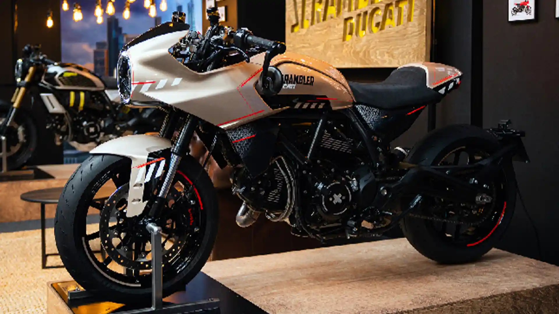 Keren Banget!! 2 Motor Scrambler Ini Dikustom Oleh Ducati