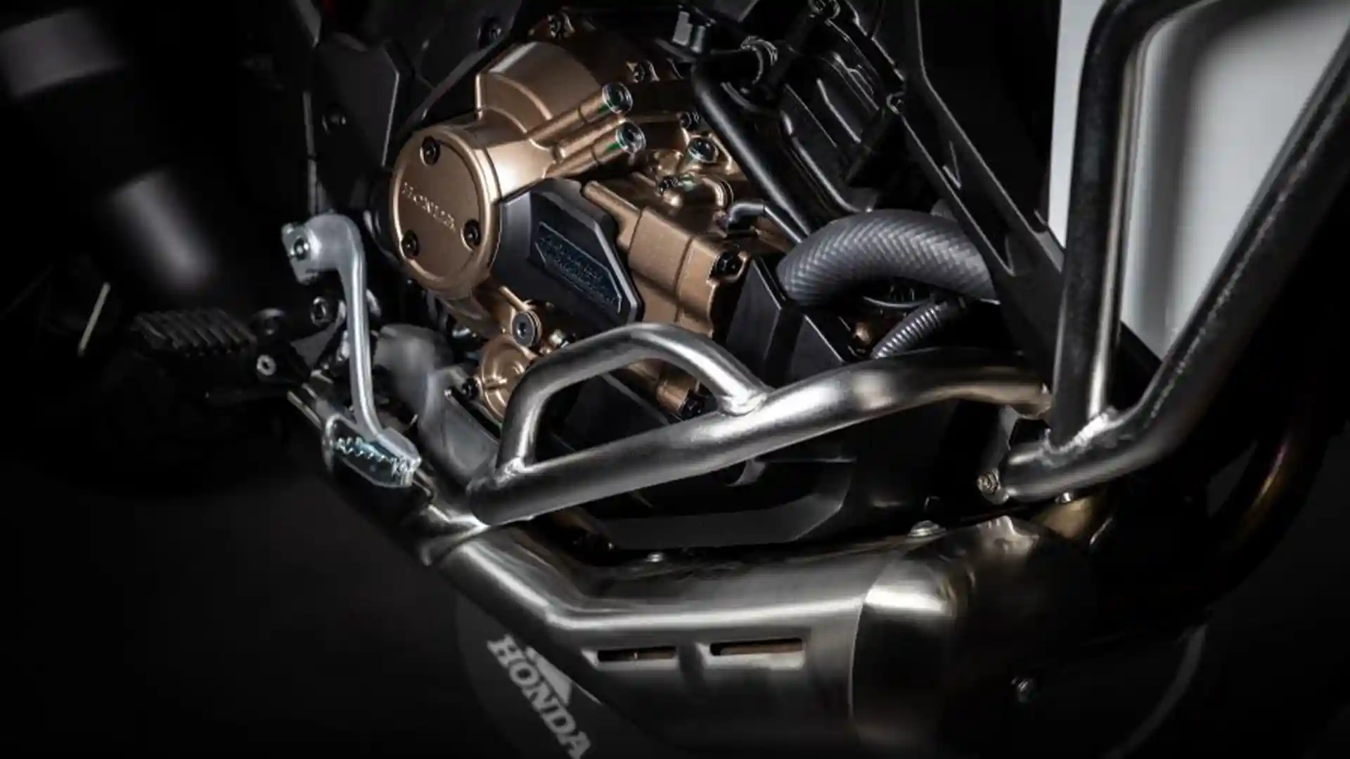 Edisi Spesial! Honda Africa Twin Adventure Roads Edition Resmi Dirilis