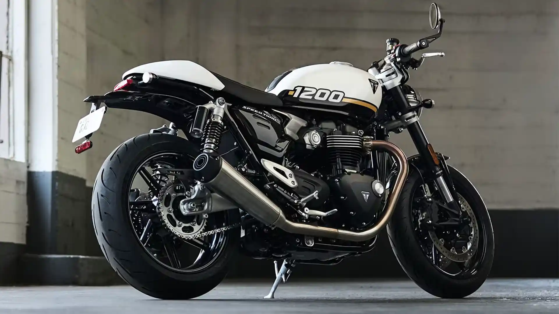 Akhirnya Varian Baru Triumph Speed ​​​​​​Triple 1200 RS Resmi Meluncur!