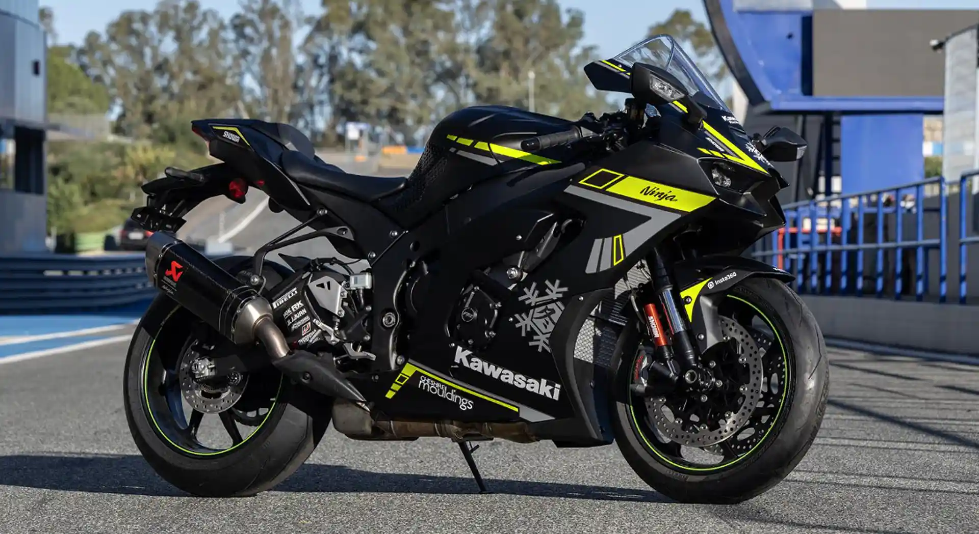 Hanya Ada 25 Unit, Kawasaki Rilis Ninja ZX-10RR Winter Test Edition
