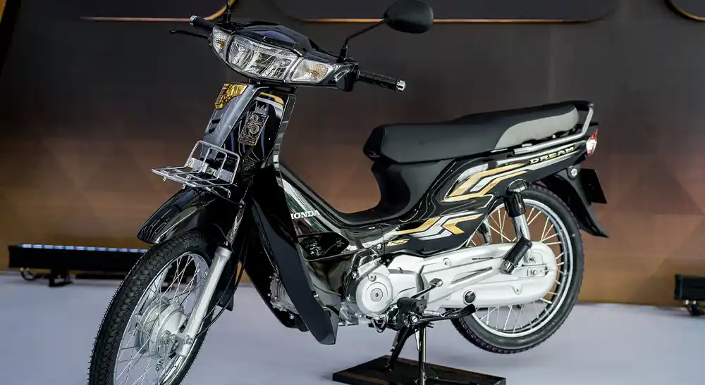 Astrea Reborn? Honda Dream 125 Dapat Edisi Terbatas Cuma Ada 88 Unit