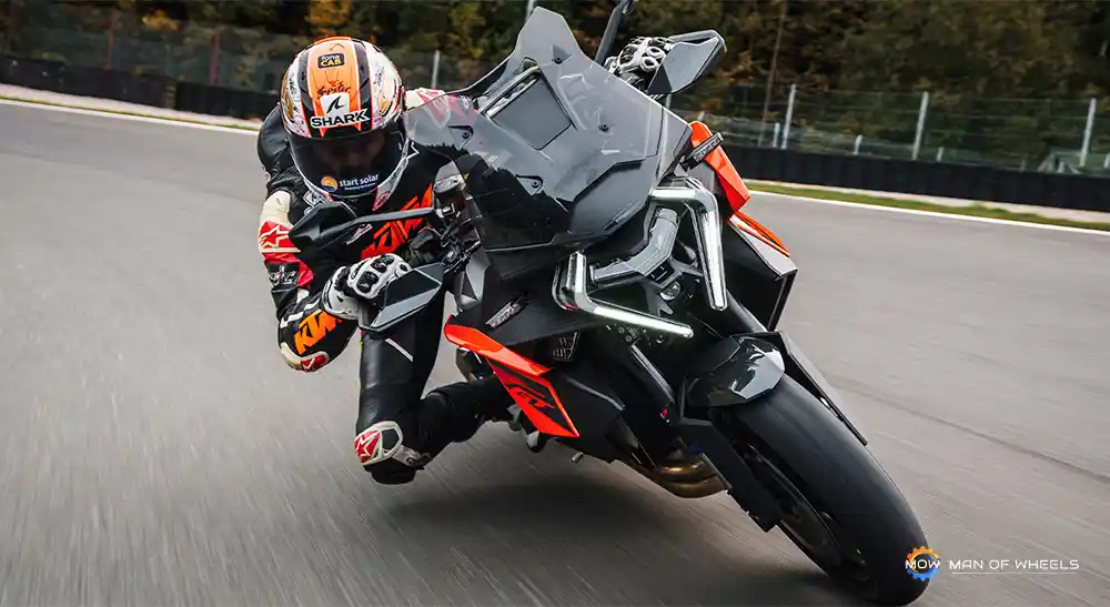 Motor Baru KTM 1390 Super Duke GT 2025, Bentuk Kayak Monster Power Tembus 188 HP