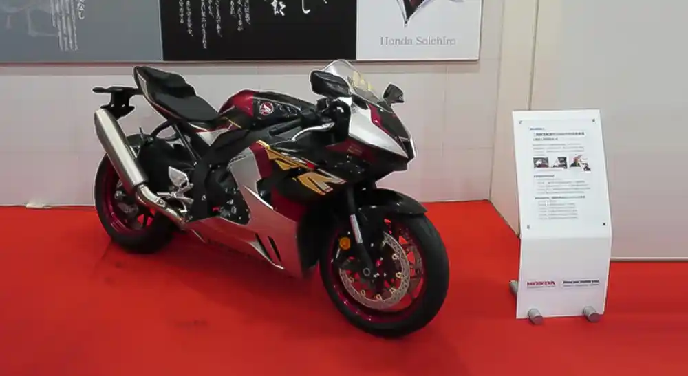 Honda CBR1000RR-R Kumamoto Edition, Perayaan Produksi 20 Juta Motor