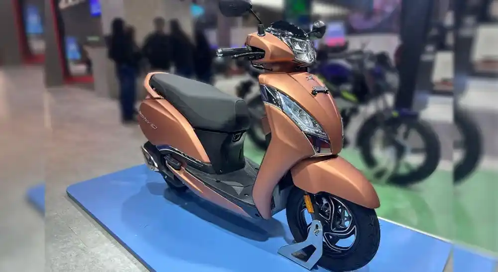 TVS Jupiter CNG Dikenalkan: Skutik Pertama di Dunia yang Pakai Bahan Bakar Gas Alam!