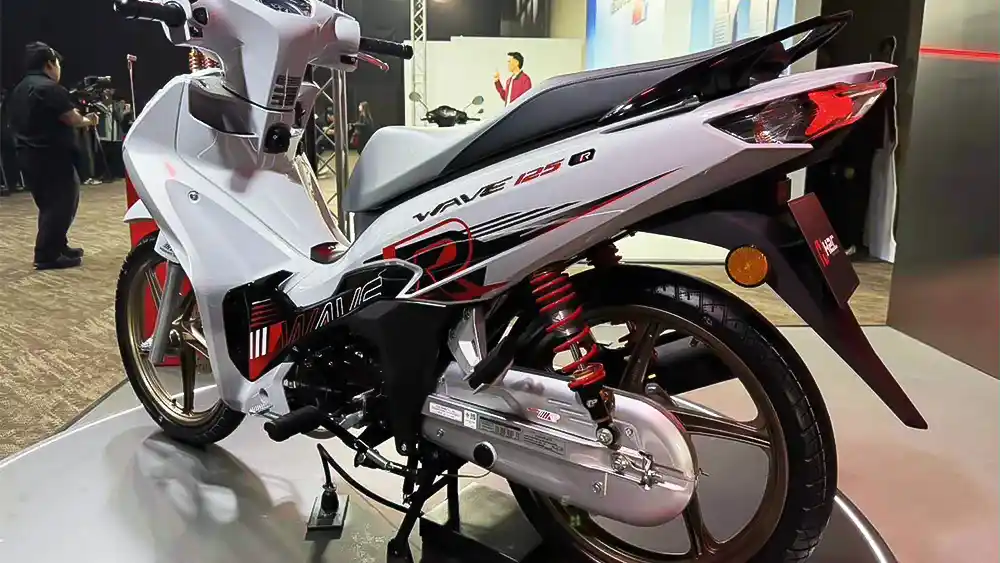 Honda, Wave, Honda Wave 125 R Special Edition Profender, Profender, motor bebek