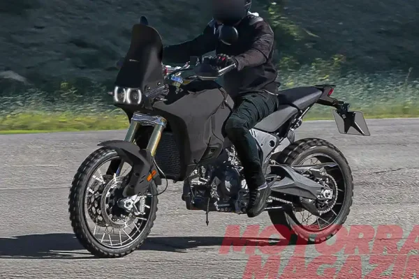 Motor Baru Ducati DesertX V2 2026 Terpantau Kena Spy Shot, Motor Petualang Enteng! Motor Baru Ducati DesertX V2 2026 Terpantau Kena Spy Shot, Motor Petualang Enteng!