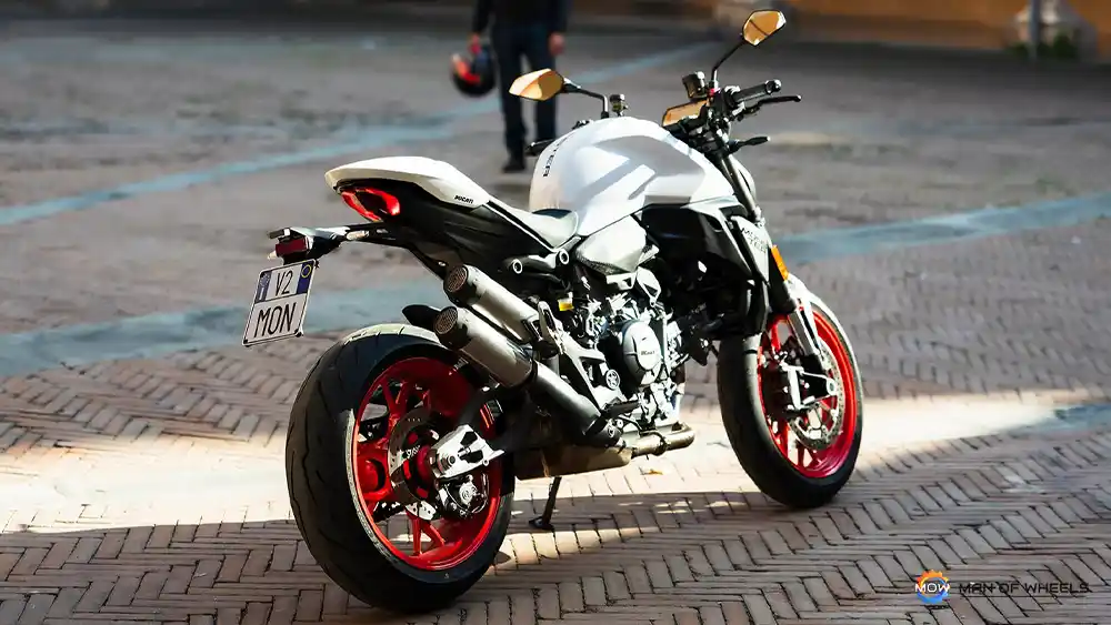 Ducati, Monster, Ducati Monster, motor naked, model baru
