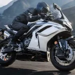 Motor Kelas Menengah Cuma Segini? CFMoto 500SR Supersport Anyar yang Modern Agresif