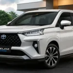 Mobil LMPV Toyota Veloz HEV Jember